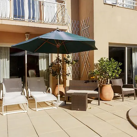 Squarebreak - House On The Cap D'antibes